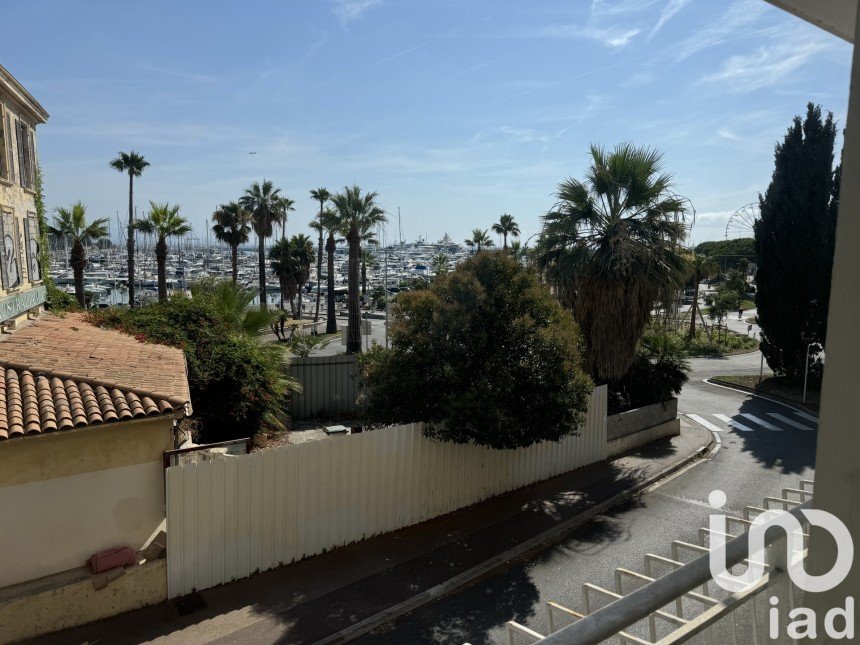 Appartement 4 pièces de 95 m² à Antibes (06600)