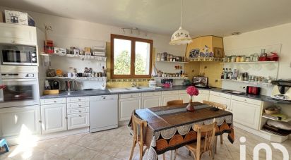 House 6 rooms of 161 m² in Aubigné-Racan (72800)