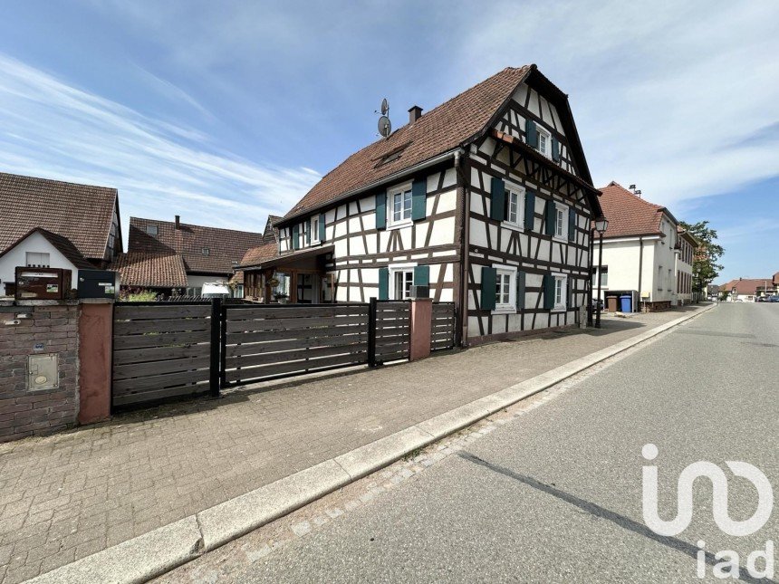 Traditional house 7 rooms of 180 m² in Betschdorf (67660)