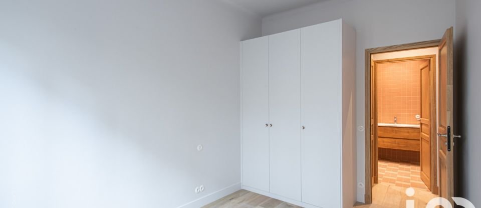 Appartement 3 pièces de 68 m² à Paris (75016)