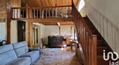 Traditional house 4 rooms of 101 m² in Pessac (33600)