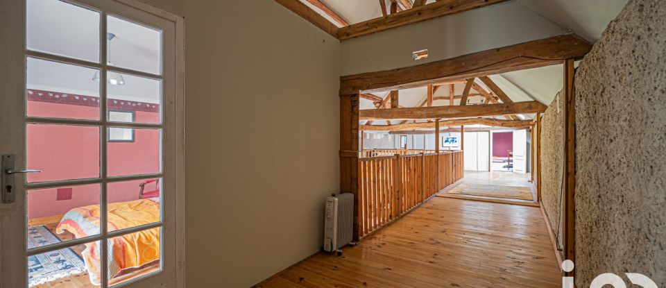 Lodge 12 rooms of 208 m² in Sougé (41800)