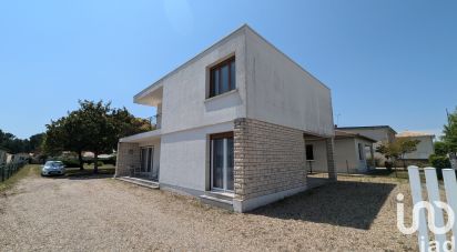 Maison 6 pièces de 158 m² à Montendre (17130)