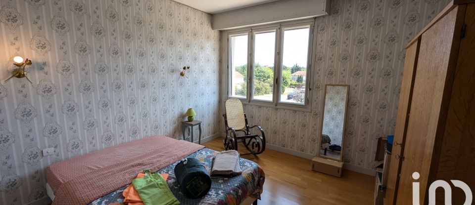 Maison 6 pièces de 158 m² à Montendre (17130)