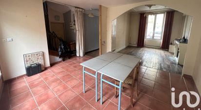 Town house 6 rooms of 137 m² in Saint-Maixent-l'École (79400)