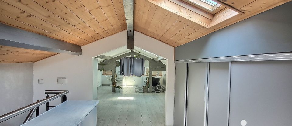 Maison 4 pièces de 99 m² à Belin-Béliet (33830)