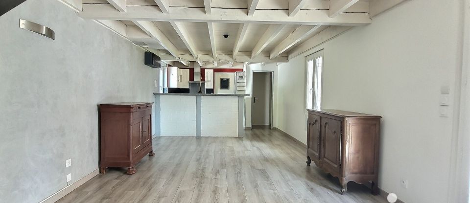 Maison 4 pièces de 99 m² à Belin-Béliet (33830)