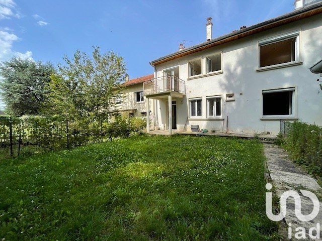 House 6 rooms of 109 m² in Saint-Dizier (52100)