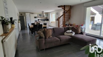 Maison de campagne 5 pièces de 107 m² à Beaufort-en-Anjou (49250)