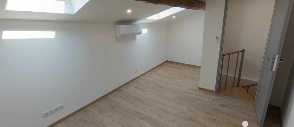 Maison de village 3 pièces de 80 m² à Générac (30510)