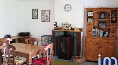 Country house 3 rooms of 94 m² in Vernoux-en-Gâtine (79240)