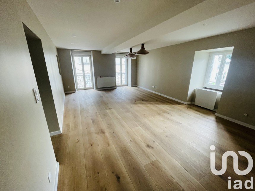 Appartement 3 pièces de 71 m² à Barèges (65120)