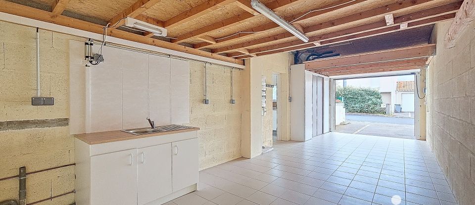 Maison 6 pièces de 110 m² à Sainte-Pazanne (44680)