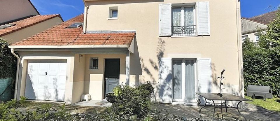 Maison 6 pièces de 120 m² à Serris (77700)