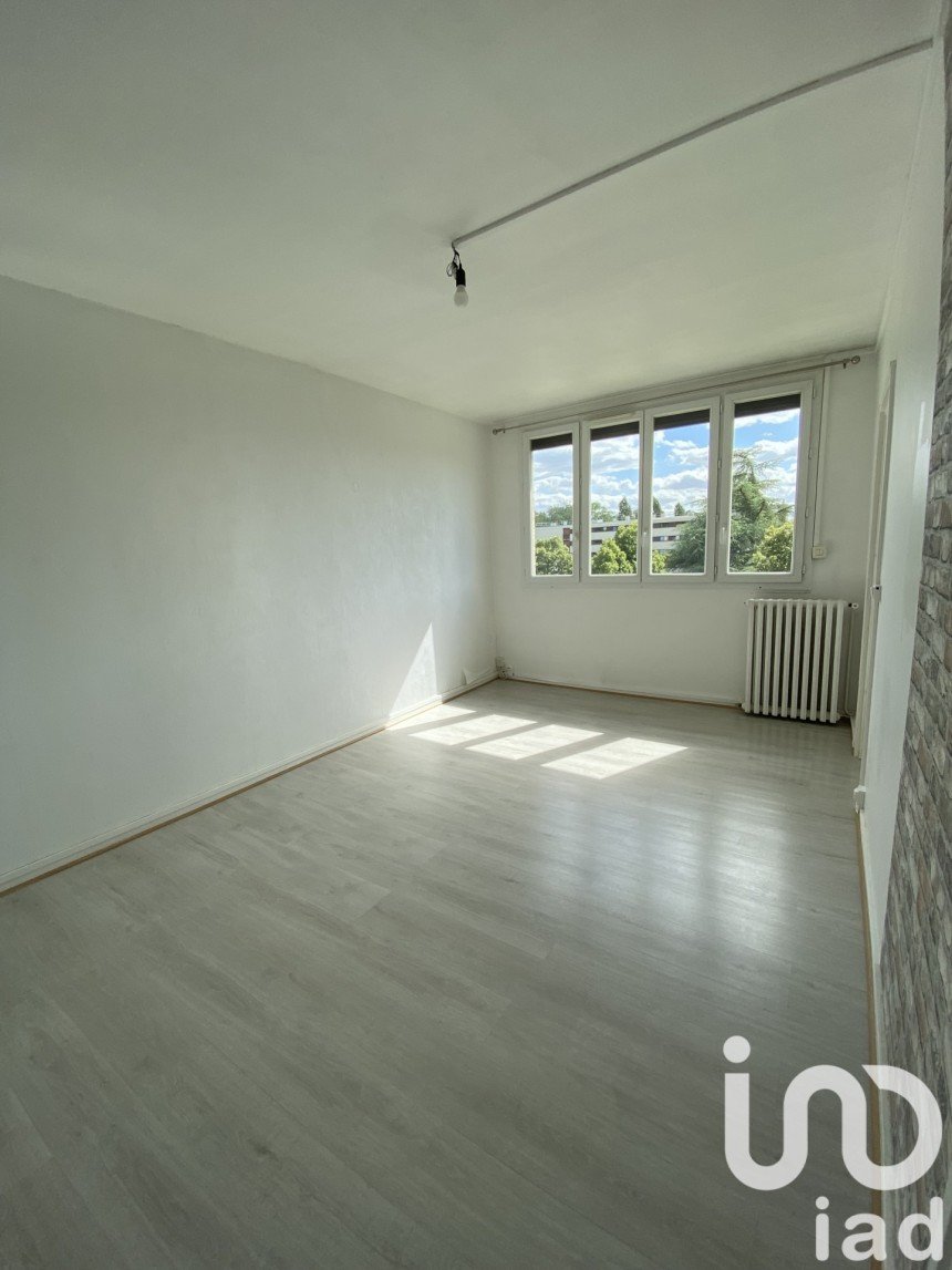 Appartement 3 pièces de 52 m² à Avon (77210)