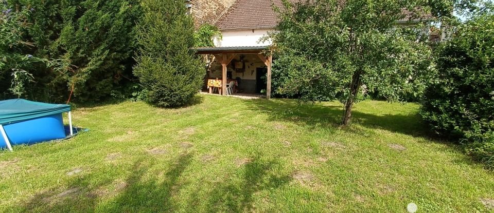 Country house 4 rooms of 149 m² in Vernois-sur-Mance (70500)