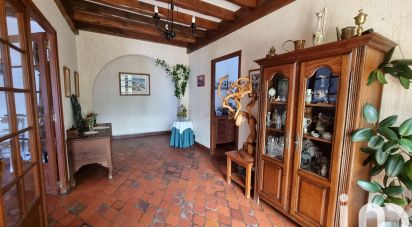 Traditional house 5 rooms of 153 m² in Coussay (86110)