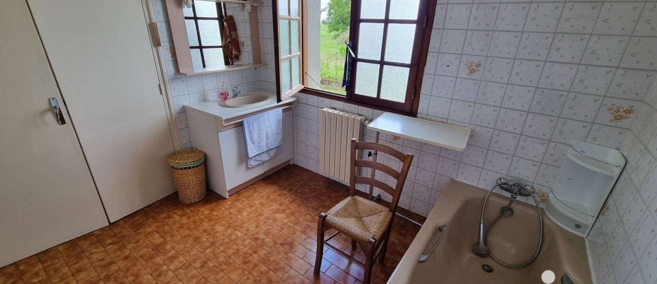 Traditional house 5 rooms of 153 m² in Coussay (86110)