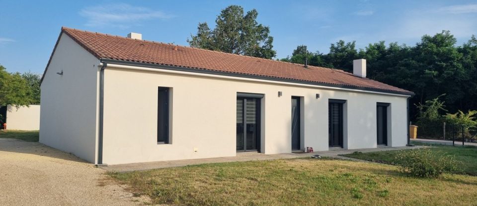 Maison 5 pièces de 120 m² à SAINT MARTIN LA PALLU (86380)