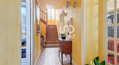 Traditional house 10 rooms of 256 m² in Saint-Florent-sur-Cher (18400)