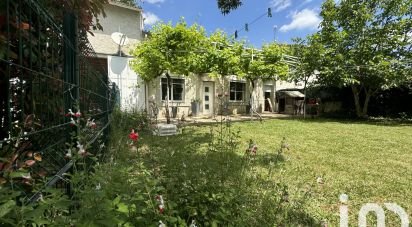 Mas 3 pièces de 73 m² à Noves (13550)