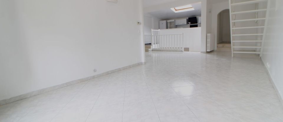 Appartement 4 pièces de 93 m² à Villeneuve-le-Roi (94290)