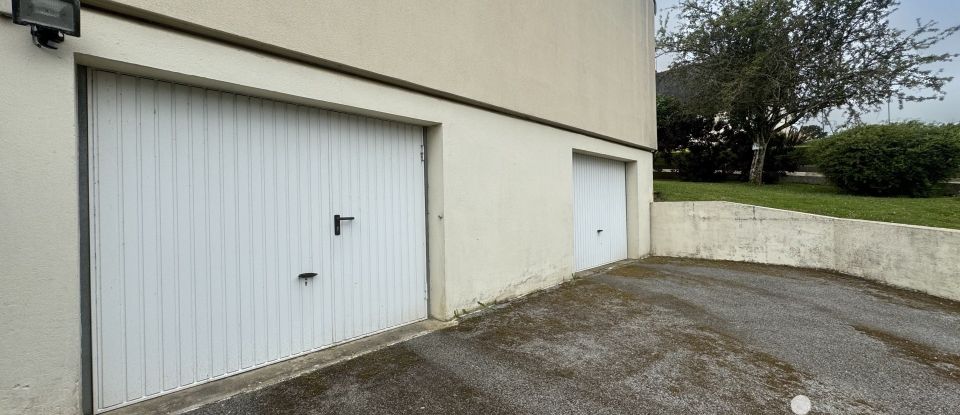 Maison traditionnelle 7 pièces de 151 m² à Pontivy (56300)