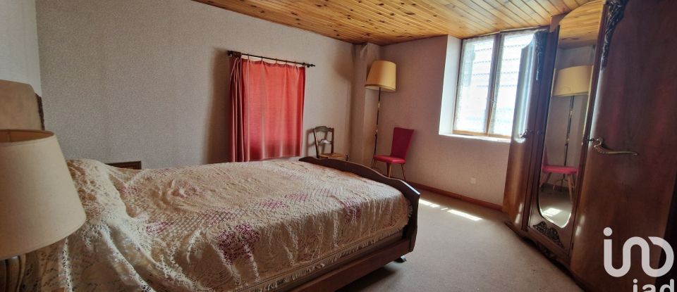 Village house 5 rooms of 91 m² in Saint-Julien-les-Rosiers (30340)