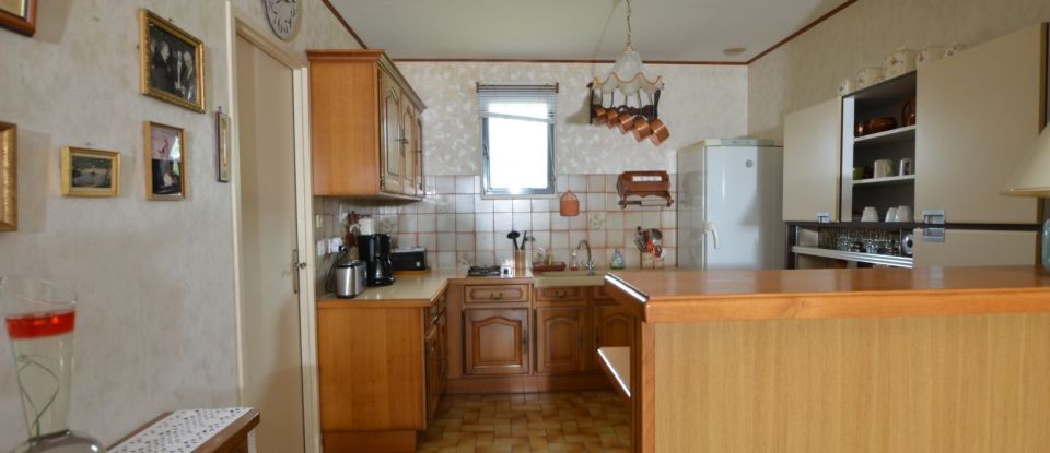 Maison 4 pièces de 75 m² à Rozier-Côtes-d'Aurec (42380)