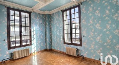 Traditional house 9 rooms of 180 m² in Drancy (93700)