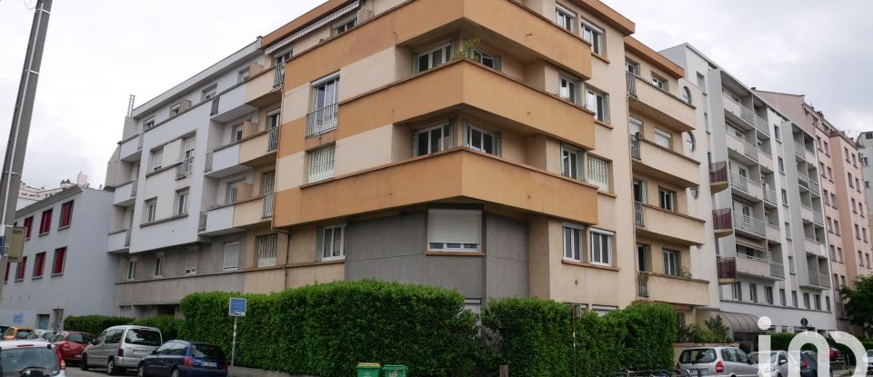 Apartment 3 rooms of 47 m² in Grenoble (38100)