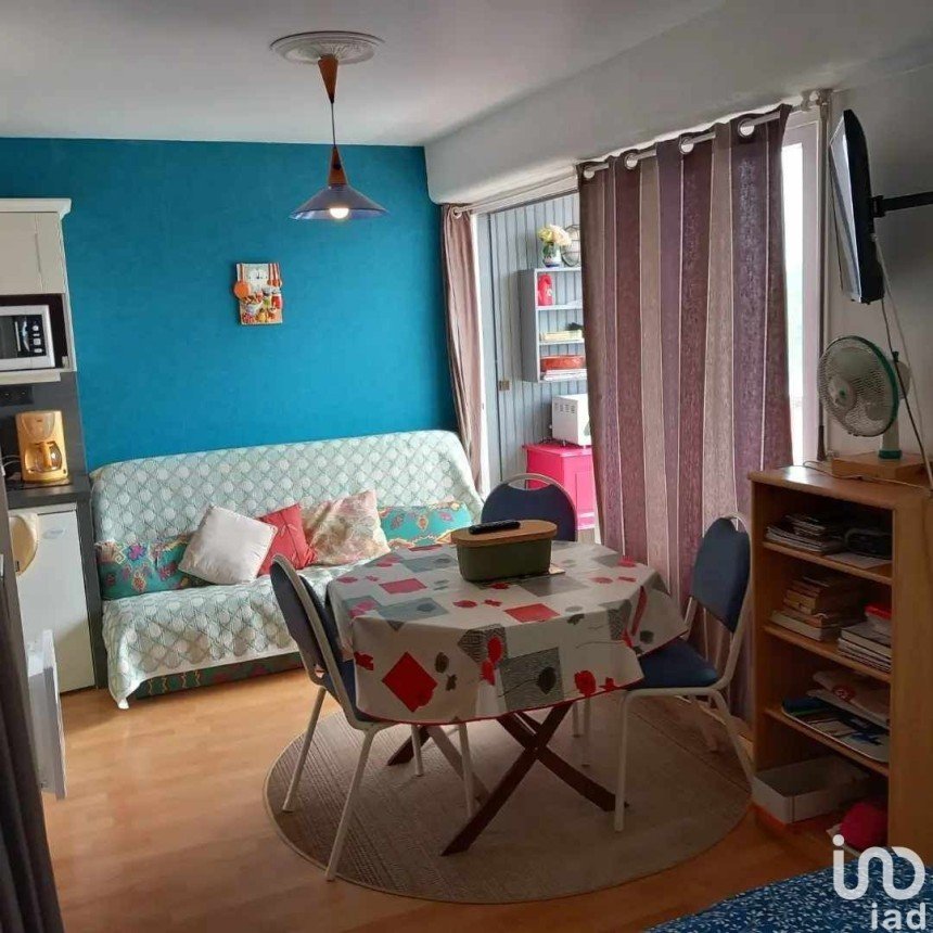 Appartement 2 pièces de 31 m² à Courseulles-sur-Mer (14470)