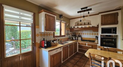 Traditional house 4 rooms of 94 m² in Le Luc (83340)