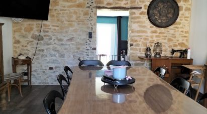 Village house 6 rooms of 170 m² in Congrier (53800)