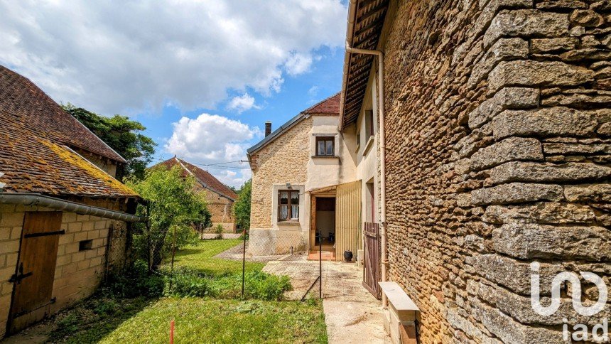 Country house 4 rooms of 95 m² in Villy-en-Trodes (10140)