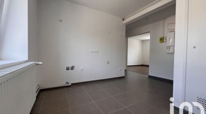 Apartment 3 rooms of 69 m² in Villerupt (54190)