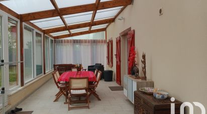 House 7 rooms of 163 m² in Mouhers (36340)