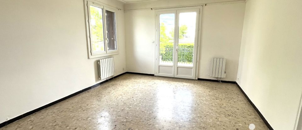 Maison 7 pièces de 143 m² à Orsan (30200)