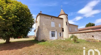 Mansion 10 rooms of 500 m² in Charmé (16140)