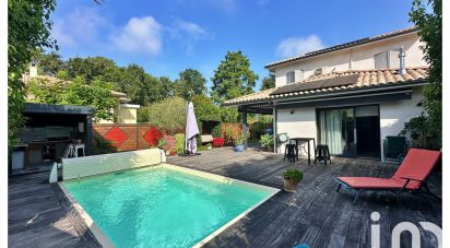 House 5 rooms of 120 m² in La Teste-de-Buch (33260)