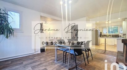 Maison 5 pièces de 92 m² à Le Plessis-Belleville (60330)