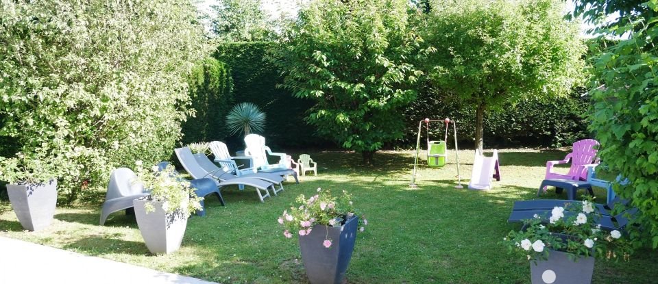 House 6 rooms of 122 m² in Saint-Brice-sous-Forêt (95350)