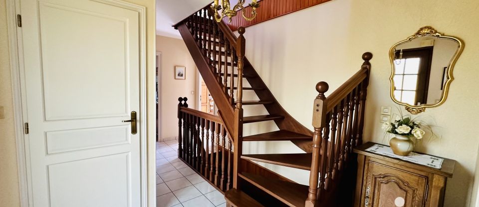 Traditional house 5 rooms of 111 m² in Montivilliers (76290)