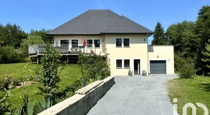 Traditional house 5 rooms of 160 m² in Pont-l'Évêque (14130)