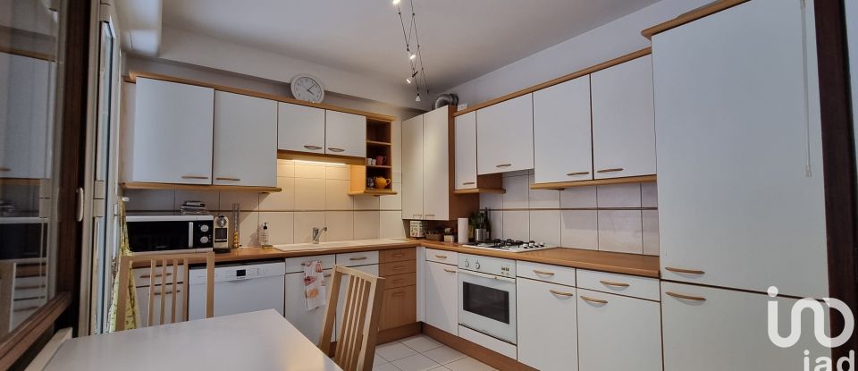 Appartement 5 pièces de 110 m² à Épernay (51200)