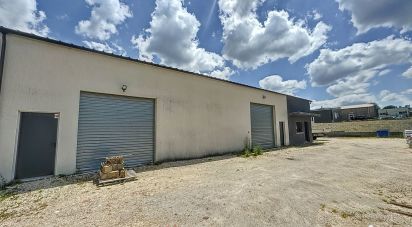 Block of flats in Magnac-sur-Touvre (16600) of 300 m²