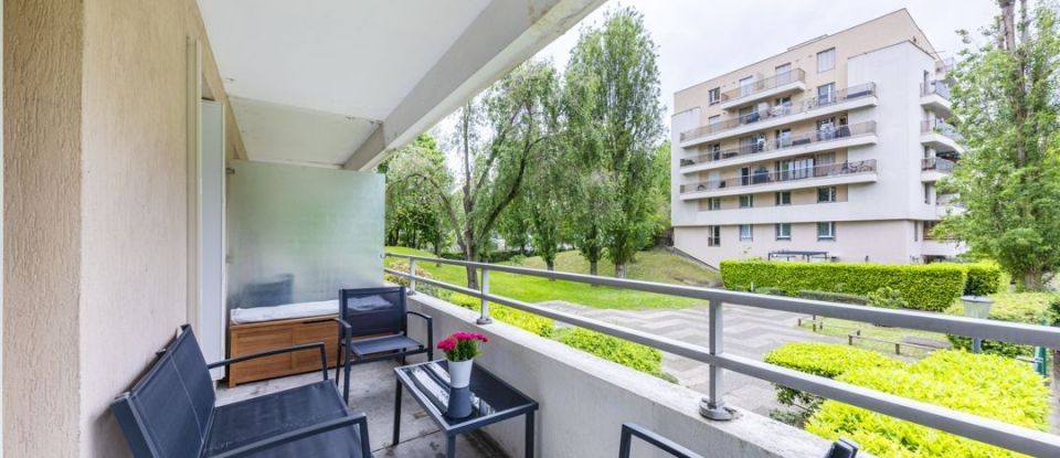 Appartement 4 pièces de 82 m² à Asnières-sur-Seine (92600)