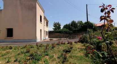 House 4 rooms of 94 m² in DOUÉ EN ANJOU (49700)