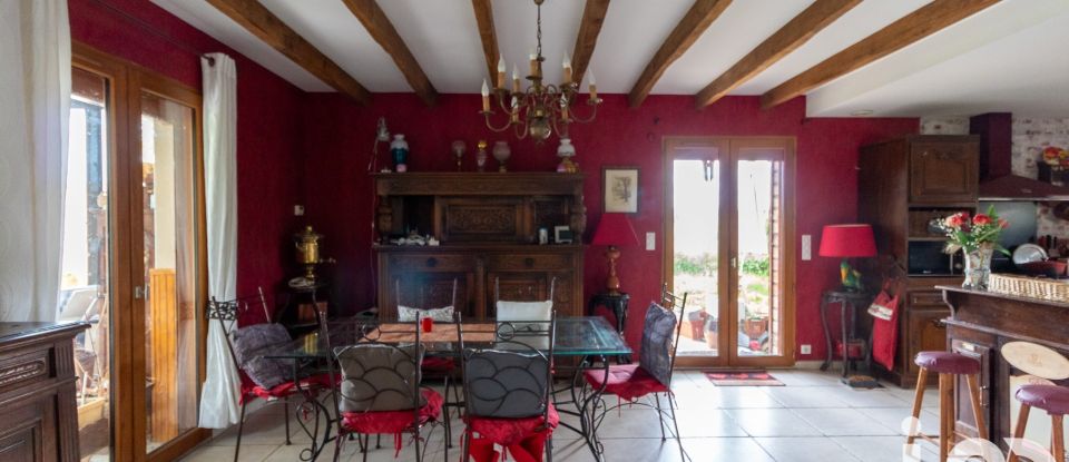 House 8 rooms of 185 m² in La Croisille-sur-Briance (87130)