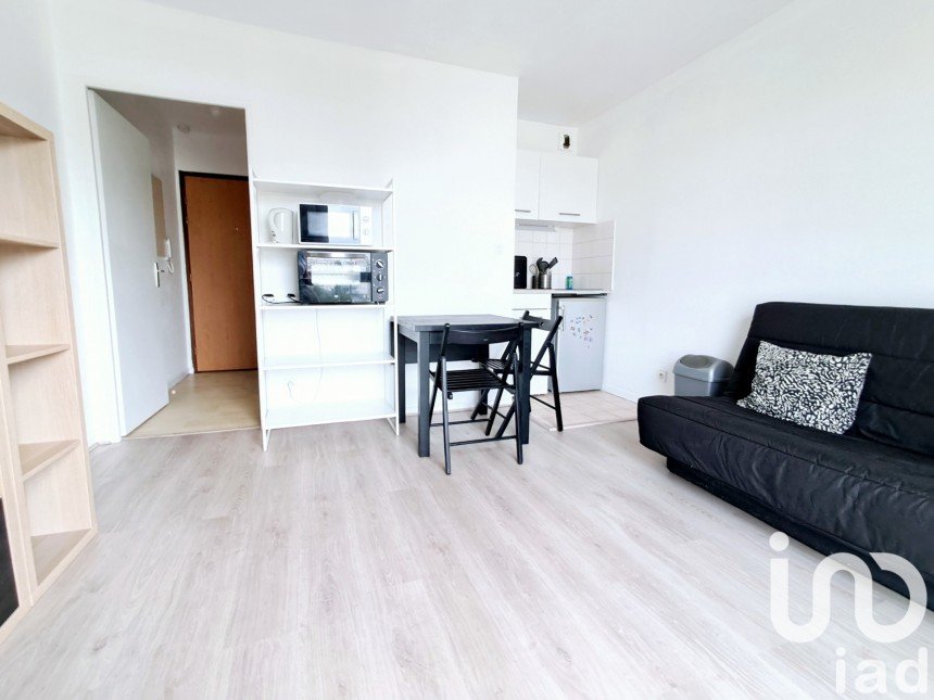 Studio 1 pièce de 21 m² à Dijon (21000)